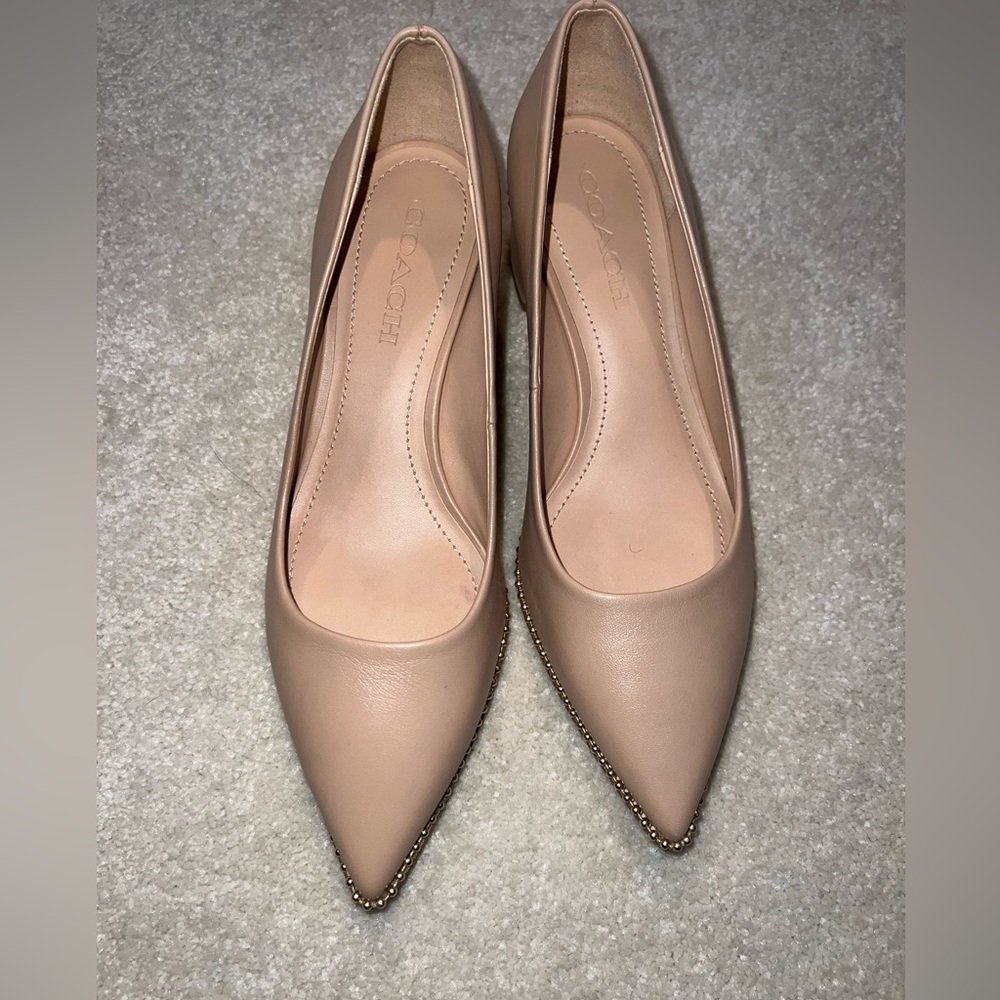 Coach Women's Beige Leather Heels size 7